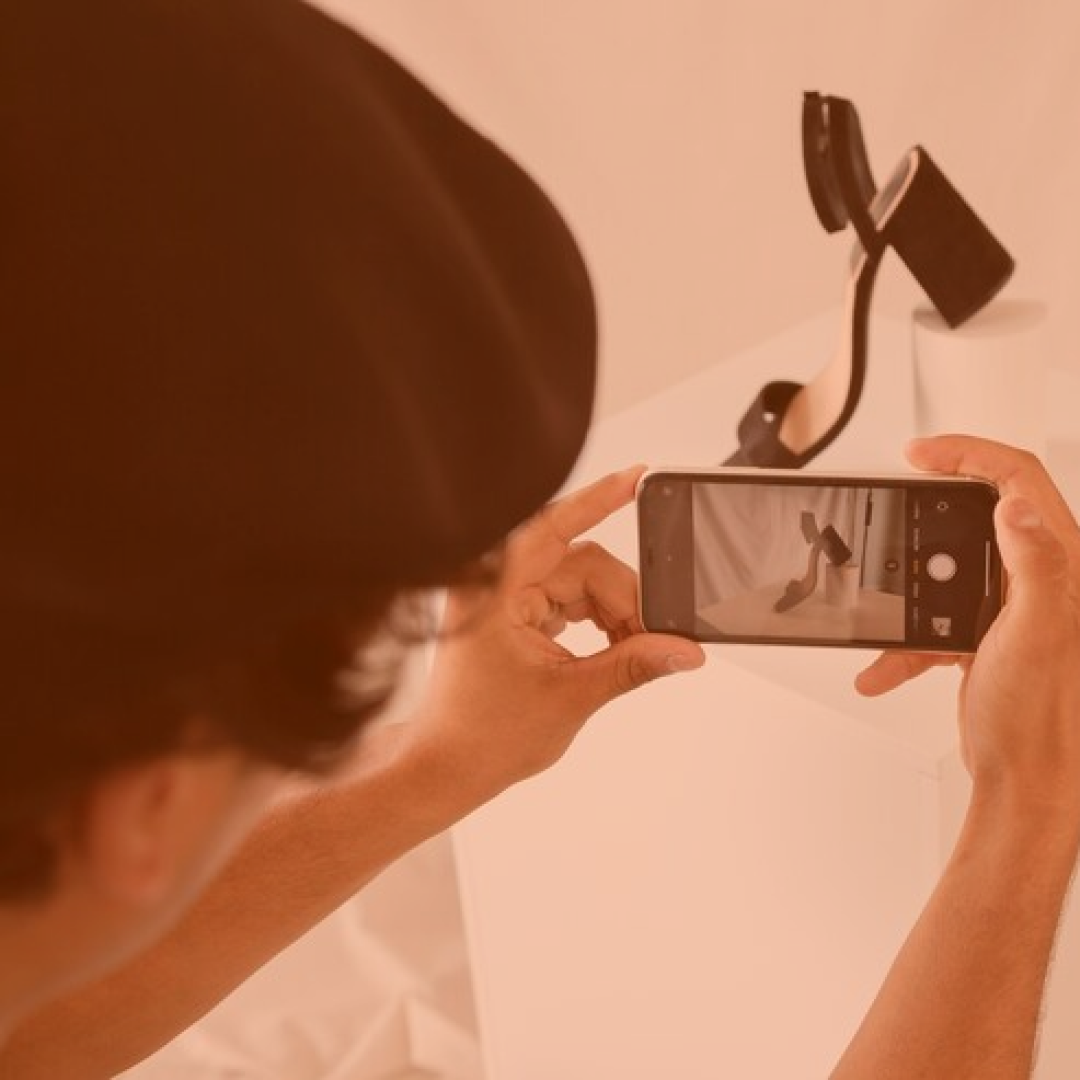 Como tirar fotos de produtos com celular