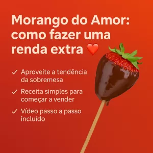 Morango grande e brilhante com casquinha vermelha, sobre fundo claro com detalhe laranja