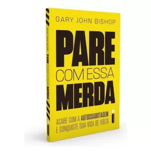 Cadeira vazia com megafone laranja em cima, simbolizando enfrentamento interior
