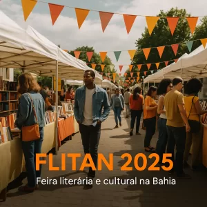 Público visitando feira literária ao ar livre na Bahia com estandes de livros e bandeiras coloridas em laranja